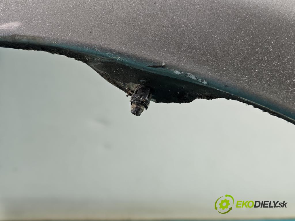 Toyota Yaris I 1999-2005 1.0 vvti 65 hp manual 48 kW 998 cm3 5- blatnik přední levý  (Predné ľavé)