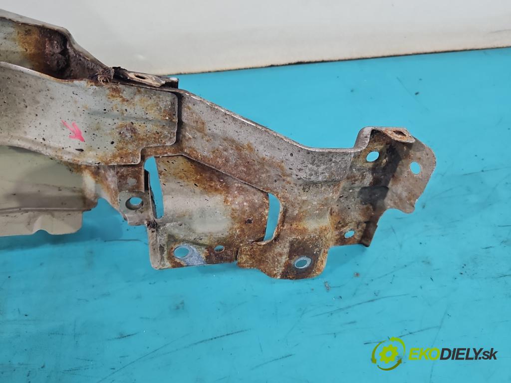 Suzuki Grand Vitara II 2005-2014 2.0 16V 140 hp manual 103 kW 1995 cm3 5- blatnik přední levý  (Predné ľavé)