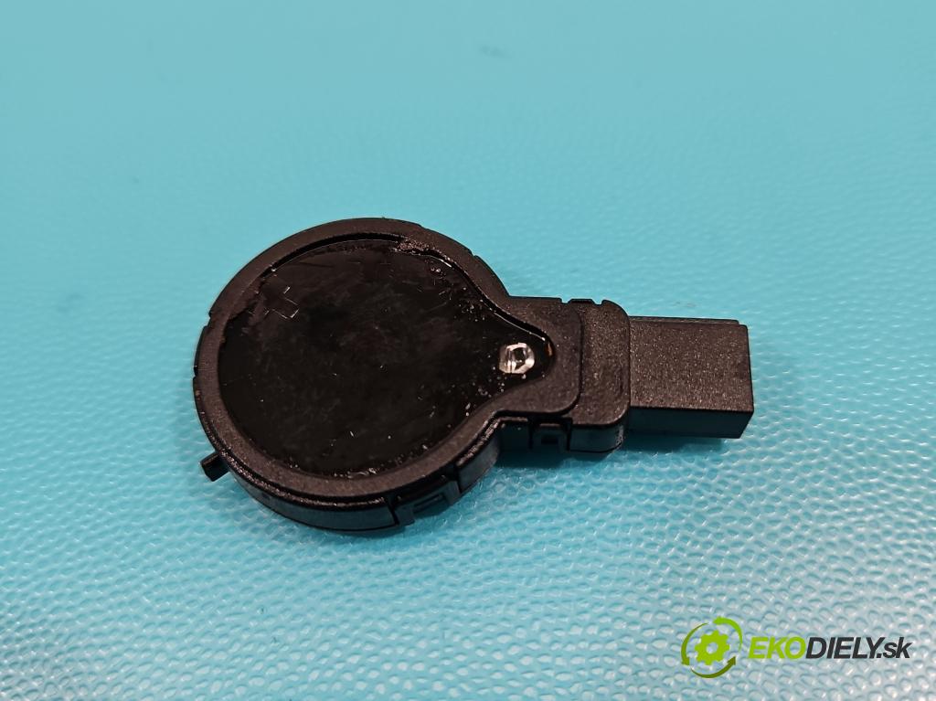 Audi A8 D4 2009-2017 3.0 V6 tdi 250 HP automatic 184 kW 2967 cm3 4- snímač déšť: 8K0955559C (Snímače dažďa)