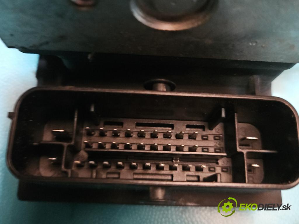 Seat Ibiza IV 6J 2008-2017 1.2 mpi 69KM manual 51 kW 1198 cm3 5- čerpadlo abs 0265800911 (Pumpy ABS)