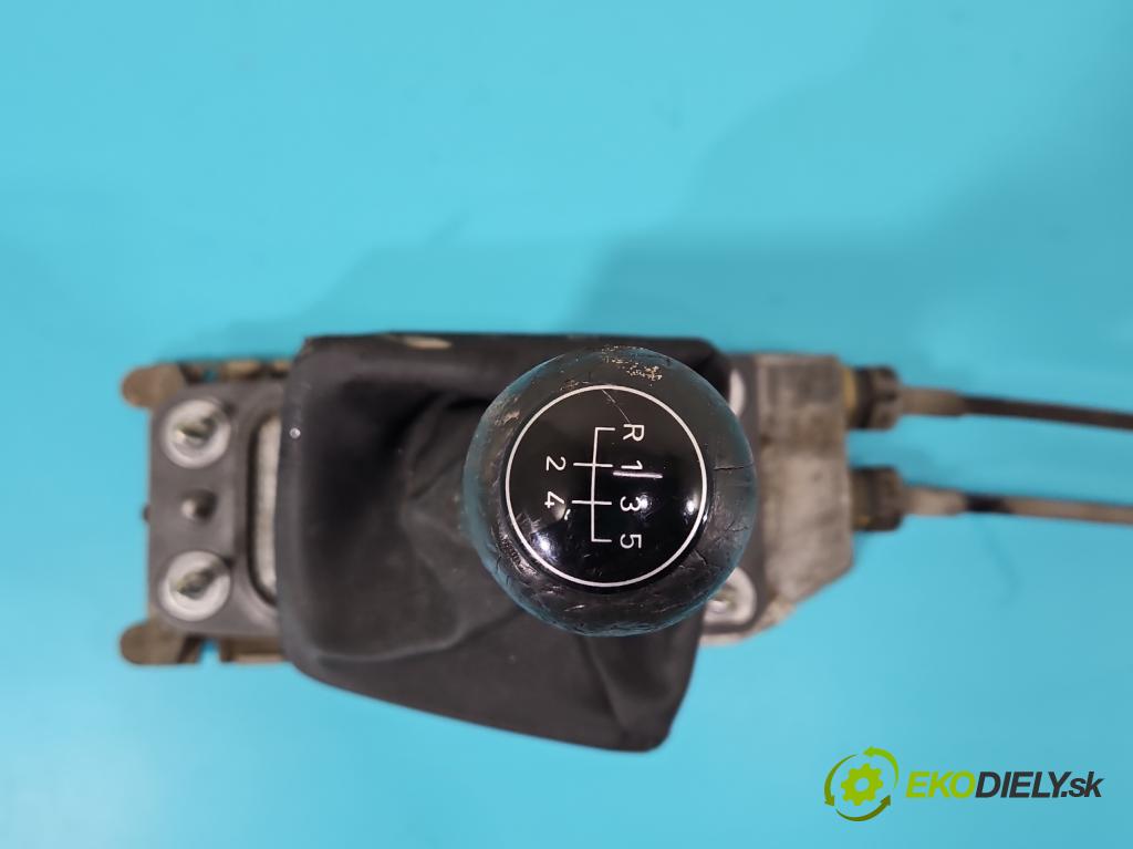 Seat Ibiza IV 6J 2008-2017 1.2 mpi 69KM manual 51 kW 1198 cm3 5- Páka: Změny: stupeň,rýchlosť 6Q0711049CG (Rýchlostná páka (kulisa))