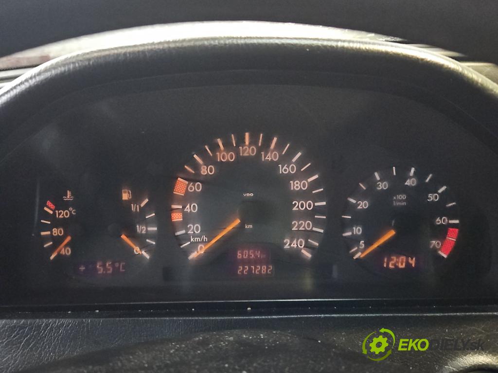 Mercedes C W202 1993-2001 1.8 122 HP manual 90 kW 1799 cm3 5- prístrojovka/ budíky 2025401648 (Prístrojové dosky, displeje)
