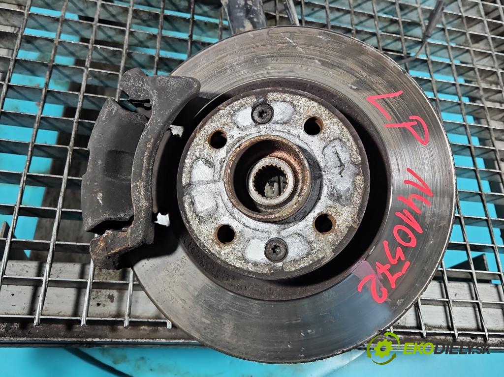 Renault Twingo II 2007-2014 1.5 dci 86 HP manual 63 kW 1461 cm3 3- náboj ľavé  (Náboje)