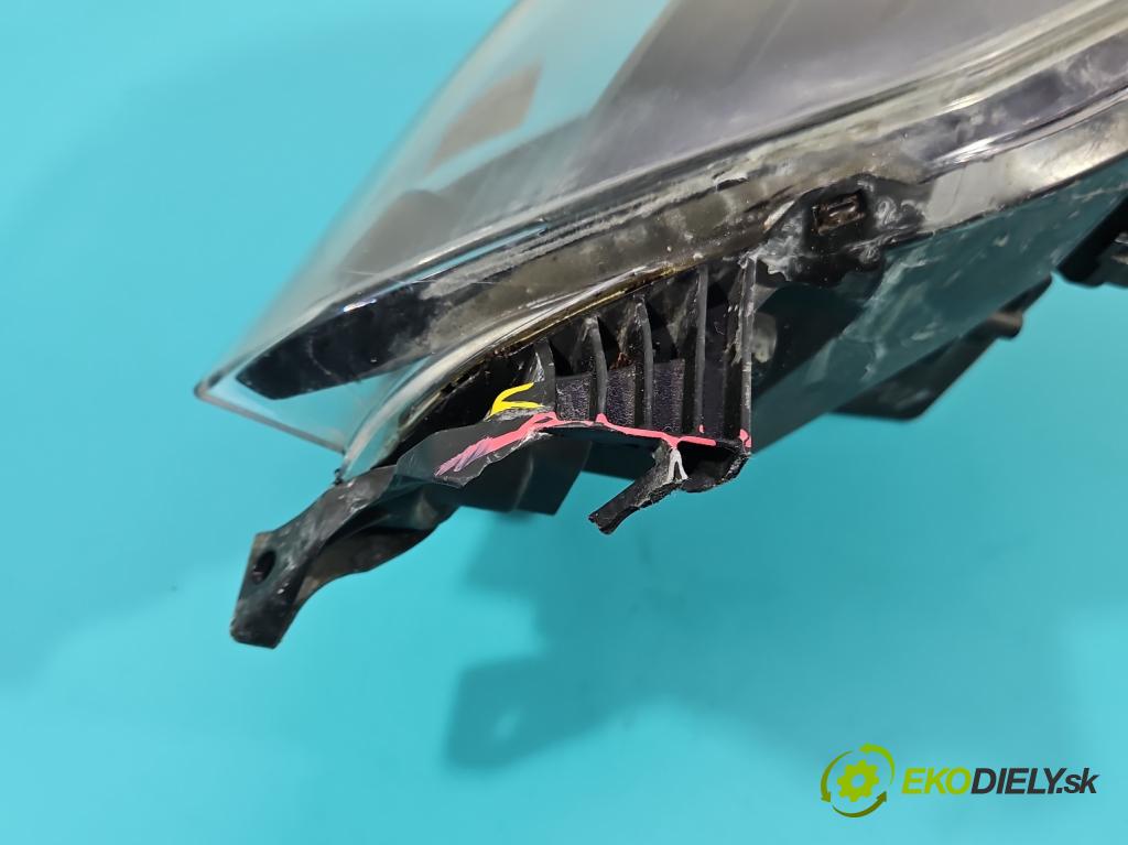 Renault Twingo II 2007-2014 1.5 dci 86 HP manual 63 kW 1461 cm3 3- Reflektor: pravý  (Pravé)