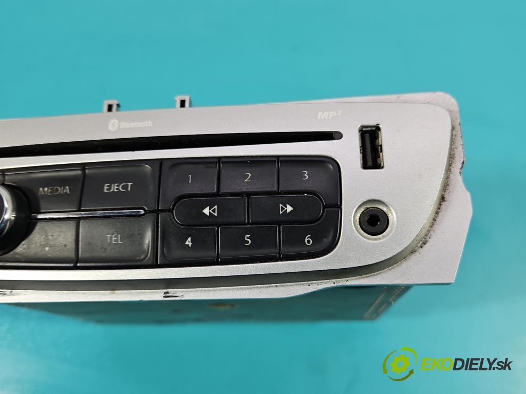 Renault Twingo II 2007-2014 1.5 dci 86 HP manual 63 kW 1461 cm3 3- Radio originál 281151607R