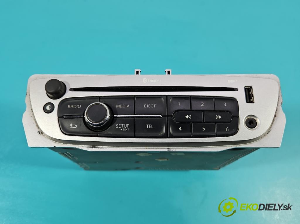 Renault Twingo II 2007-2014 1.5 dci 86 HP manual 63 kW 1461 cm3 3- Radio originál 281151607R