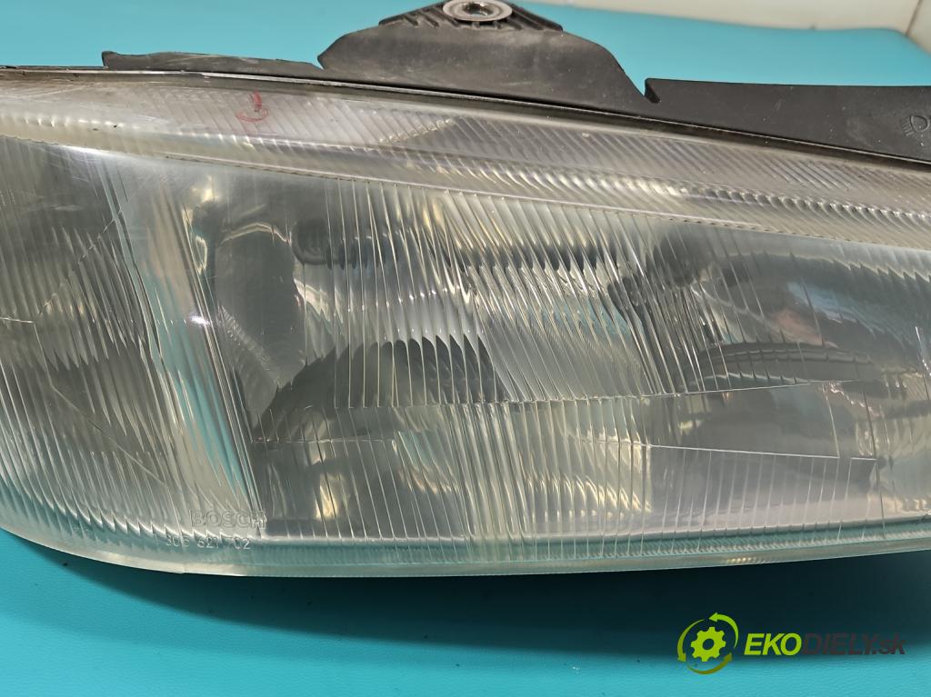 Peugeot 406 2.1 TD 109 HP manual 80 kW 2088 cm3 5- Reflektor: pravý 9616251280 (Pravé)