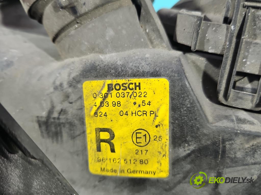 Peugeot 406 2.1 TD 109 HP manual 80 kW 2088 cm3 5- Reflektor: pravý 9616251280 (Pravé)