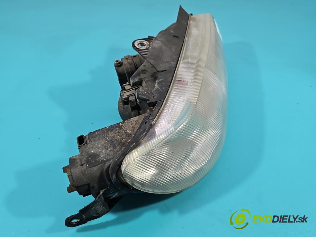 Peugeot 406 2.1 TD 109 HP manual 80 kW 2088 cm3 5- Reflektor: pravý 9616251280 (Pravé)