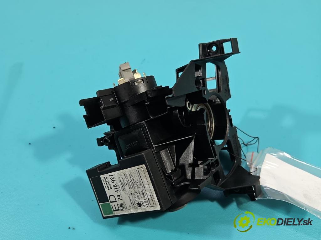 Suzuki Wagon R+ 1.3 76 HP manual 56 kW 1298 cm3 5- Spínačka  (Spínacie skrinky a kľúče)