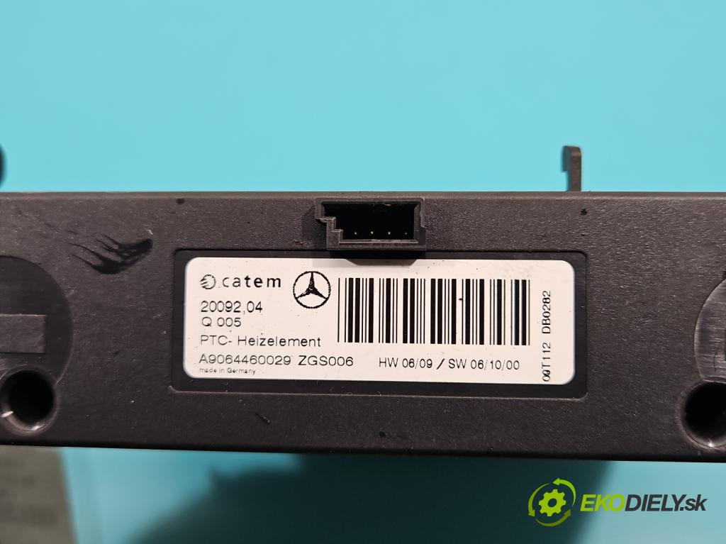 Mercedes Sprinter II 906 2006-  2,2.0 CDI 129 HP manual 95 kW 2143 cm3 5- radiator A9064460029 (Radiátor kúrenia)