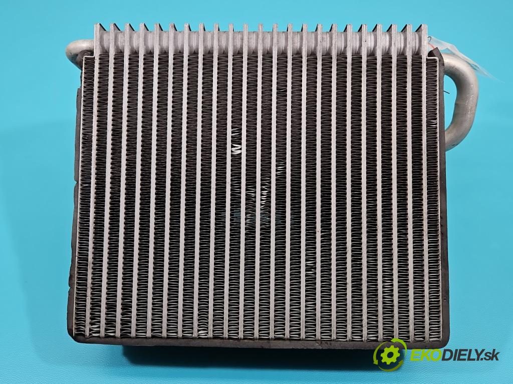 Mercedes Sprinter II 906 2006-  2,2.0 CDI 129 HP manual 95 kW 2143 cm3 5- radiator G3095005 (Radiátor kúrenia)
