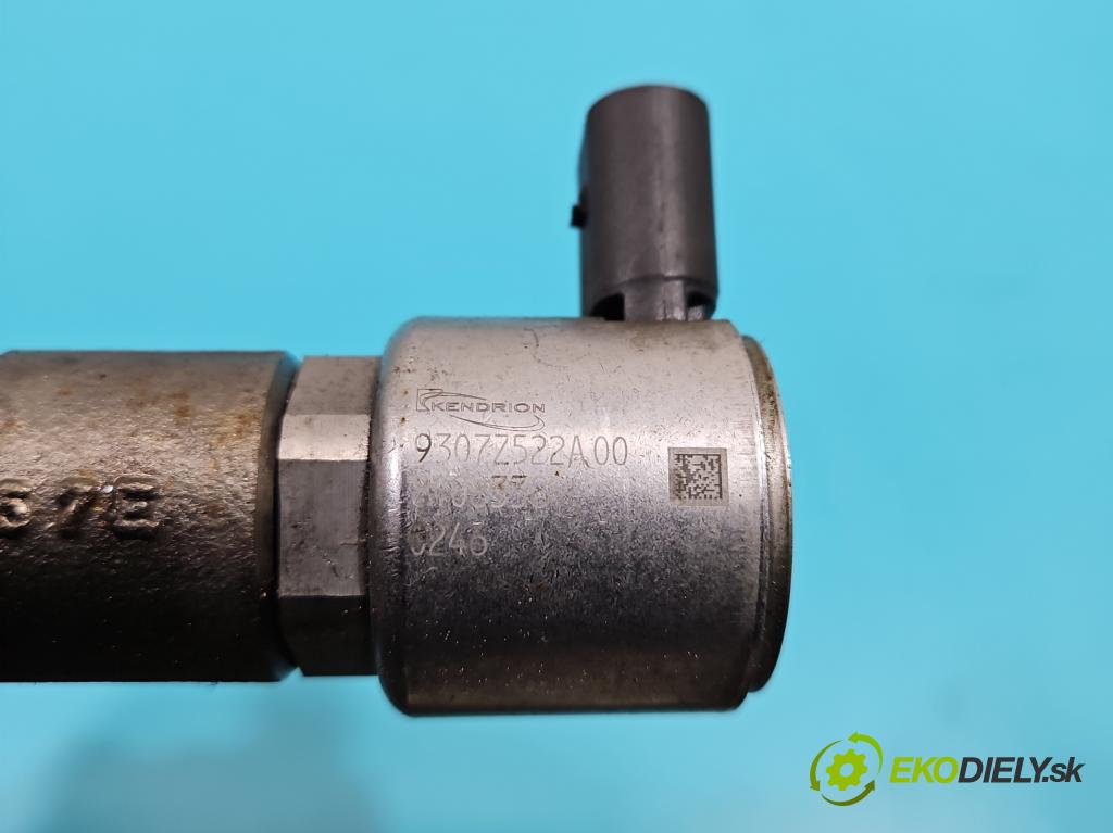 Mercedes Sprinter II 906 2006-  2.1 CDI 129 HP manual 95 kW 2143 cm3 5- lišta vstrekovacia A6510700495 (Vstrekovacie lišty)