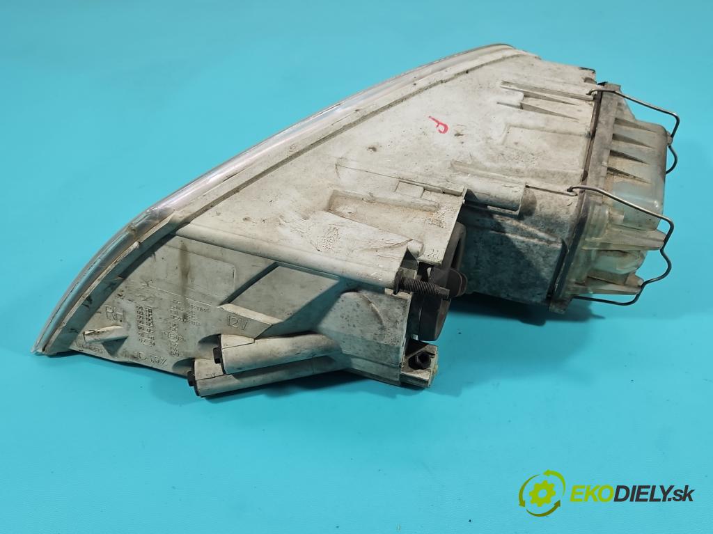 Skoda Octavia II 2004-2013 1.9 TDI (BLS) 105 HP manual 77 kW 1896 cm3 5- Reflektor: pravý  (Pravé)