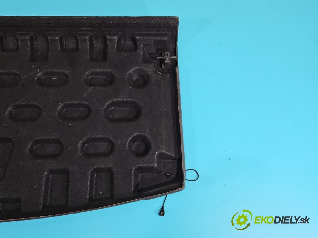 Seat Altea 2.0 tdi 140 HP manual 103 kW 1968 cm3 5- zadná  (Pláta zadné)