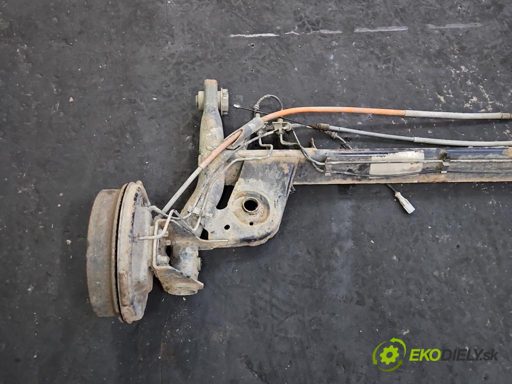 Renault Twingo II 2007-2014 1.5 dci 86 hp manual 63 kW 1461 cm3 3- zadní výztuha  (Výztuhy zadní)