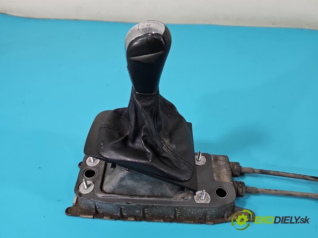 Skoda Octavia II 2004-2013 1.9 TDI (BLS) 105 HP manual 77 kW 1896 cm3 5- Páka: Změny: stupeň,rýchlosť 1K0711091A (Rýchlostná páka (kulisa))