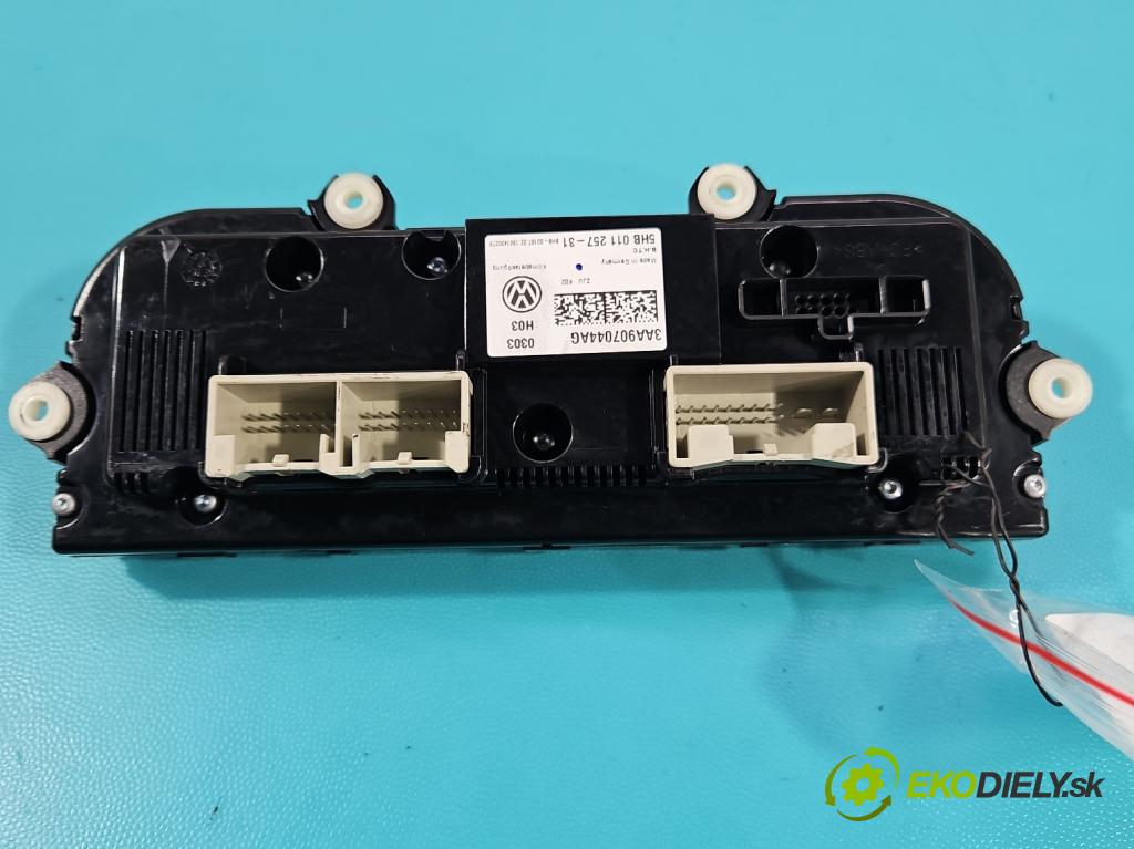 Vw Touran I 2003-2015 1.4 tsi 140 HP manual 103 kW 1390 cm3 5- panel kúrenia 3AA907044AG