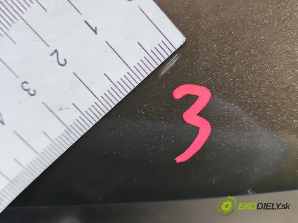 Renault Megane IV 2016-2024 1.2 Tce 132 hp manual 97 kW 1197 cm3 5- zadní kufrové dveře  (Zadní kapoty)