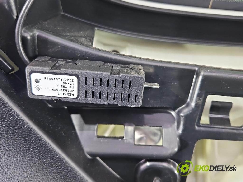 Renault Megane IV 2016-2024 1.2 Tce 132 hp manual 97 kW 1197 cm3 5- zadní kufrové dveře  (Zadní kapoty)