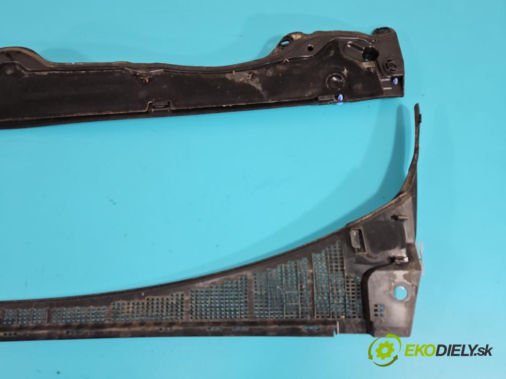 Renault Megane IV 2016-2024 1.2 Tce 132  HP manual 97 kW 1197 cm3 5- torpédo 668107619R (Torpéda)