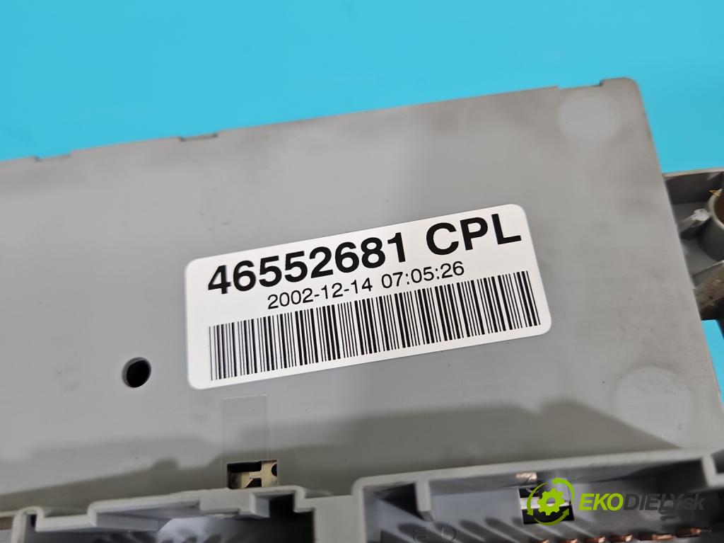 Fiat Punto II 1999-2010 1.2 60 hp manual 44 kW 1242 cm3 5- skříňka pojistková 46812228NPL (Pojistkové skříňky)