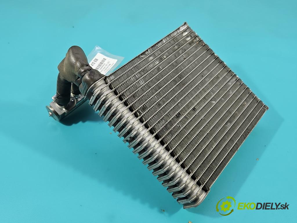Renault Twingo II 2007-2014 1.5 dci 86 HP manual 63 kW 1461 cm3 3- radiator  (Radiátor kúrenia)
