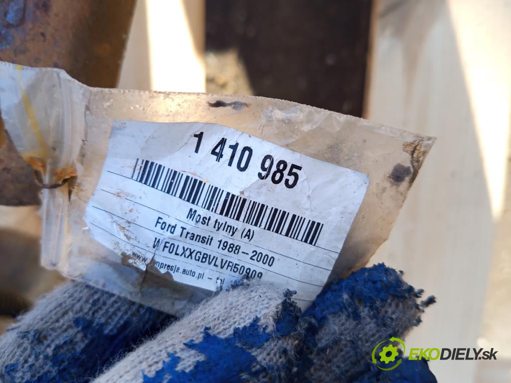 Ford Transit Mk5 1994-2000 2.5 TD 101 HP manual 74 kW 2496 cm3 5- Most: zadní: 