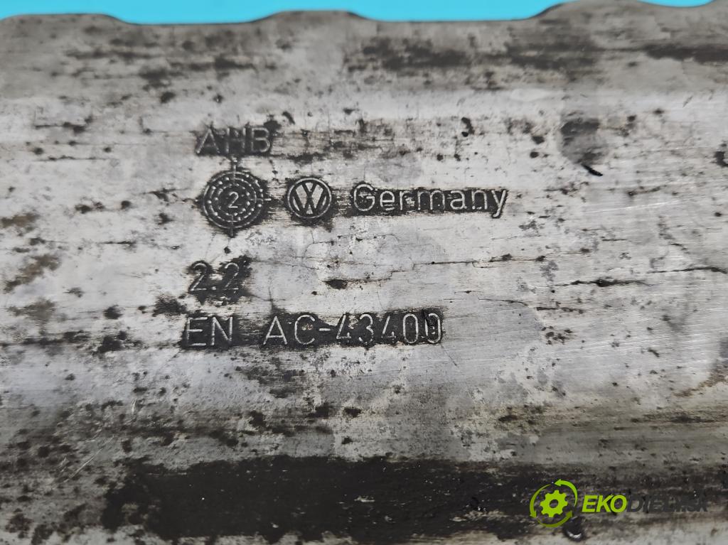 Seat Altea 2.0 tdi 140 hp manual 103 kW 1968 cm3 5- vana olejová 038103603AJ (Olejové vany)