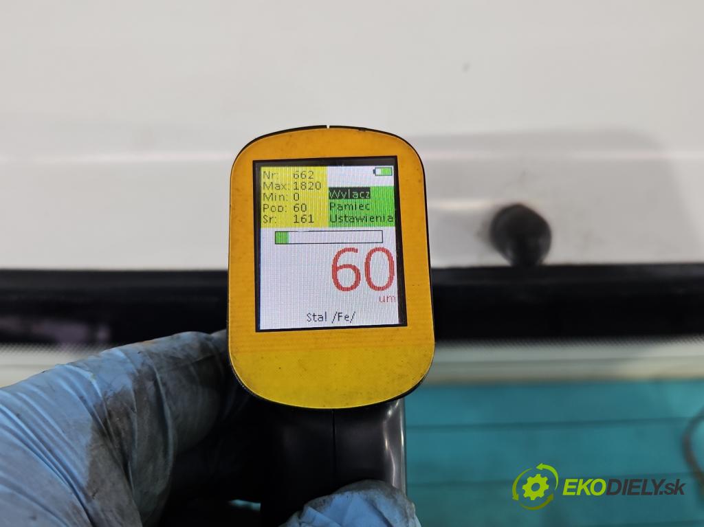 Suzuki Swift Mk5 1989-2004 1.0 JEDEN: 53KM manual 39 kW 993 cm3 5- zadní kufrové dveře  (Zadní kapoty)