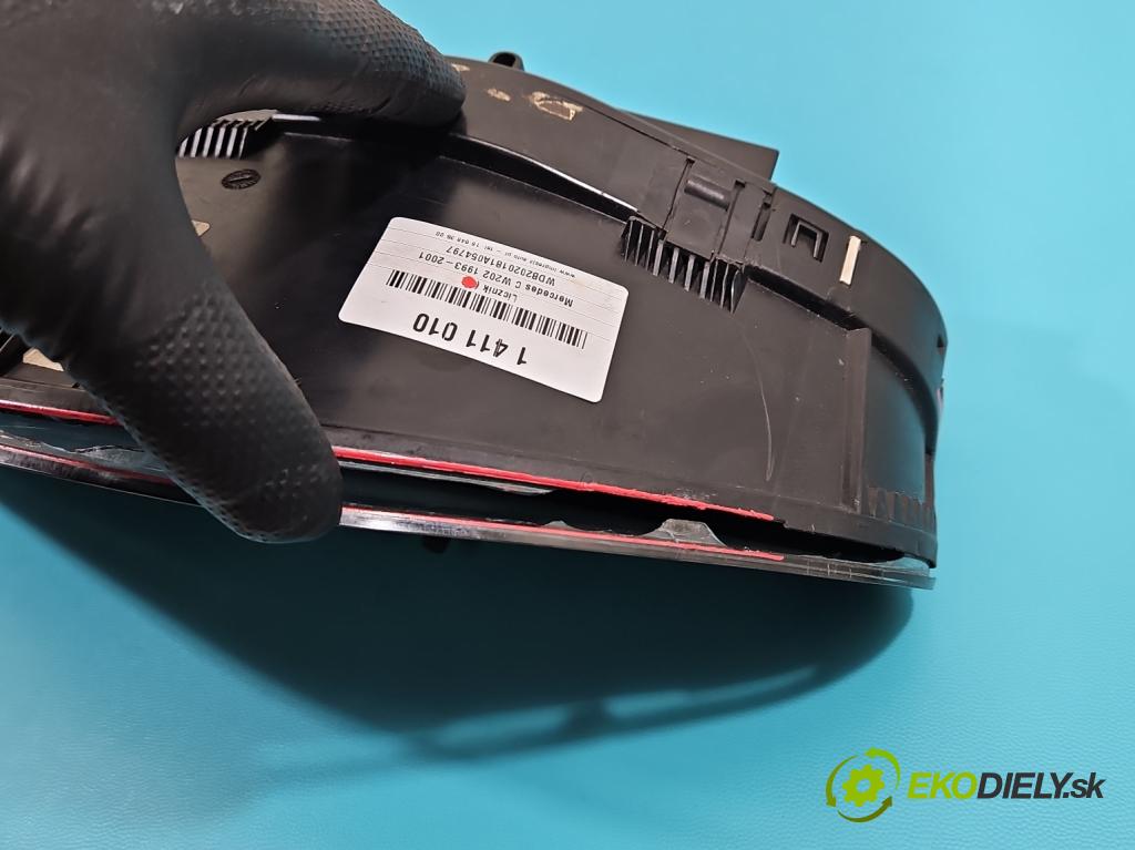 Mercedes C W202 1993-2001 1.8 122 HP manual 90 kW 1799 cm3 4- prístrojovka/ budíky 2025404811 (Prístrojová doska)