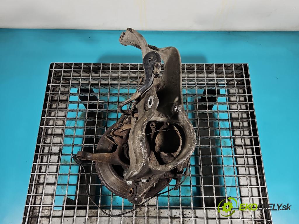 Peugeot 407 2.0 hdi 136 HP manual 100 kW 1997 cm3 5- náboj ľavé  (Náboje)