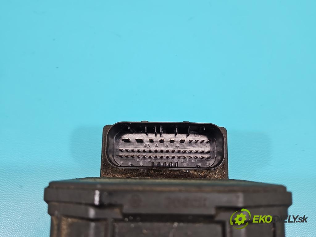 Toyota Avensis II T25 2003-2008 2.0 D4D 116 HP manual 85 kW 1995 cm3 5- čerpadlo abs 0265950149 (Pumpy ABS)