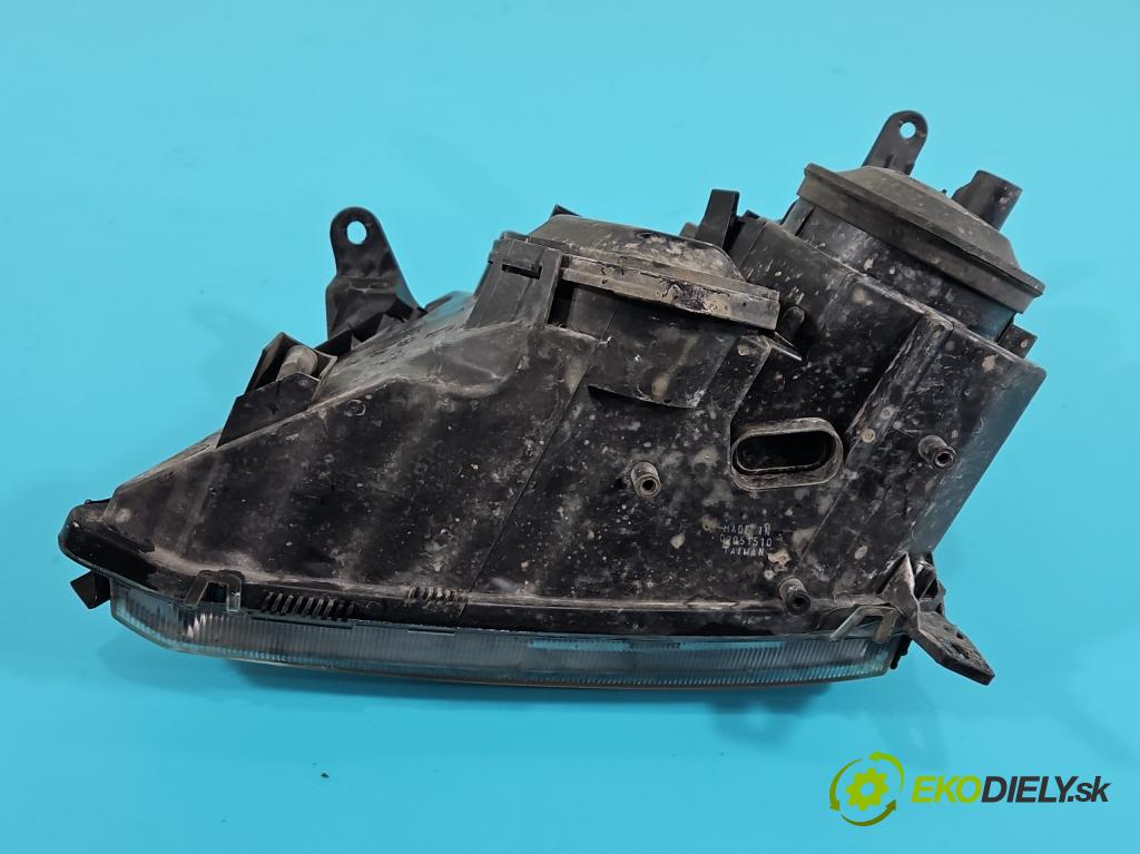 Opel Vectra C 2002-2008 1.8 16v 122 HP manual 90 kW 1796 cm3 4- Reflektor: pravý  (Pravé)