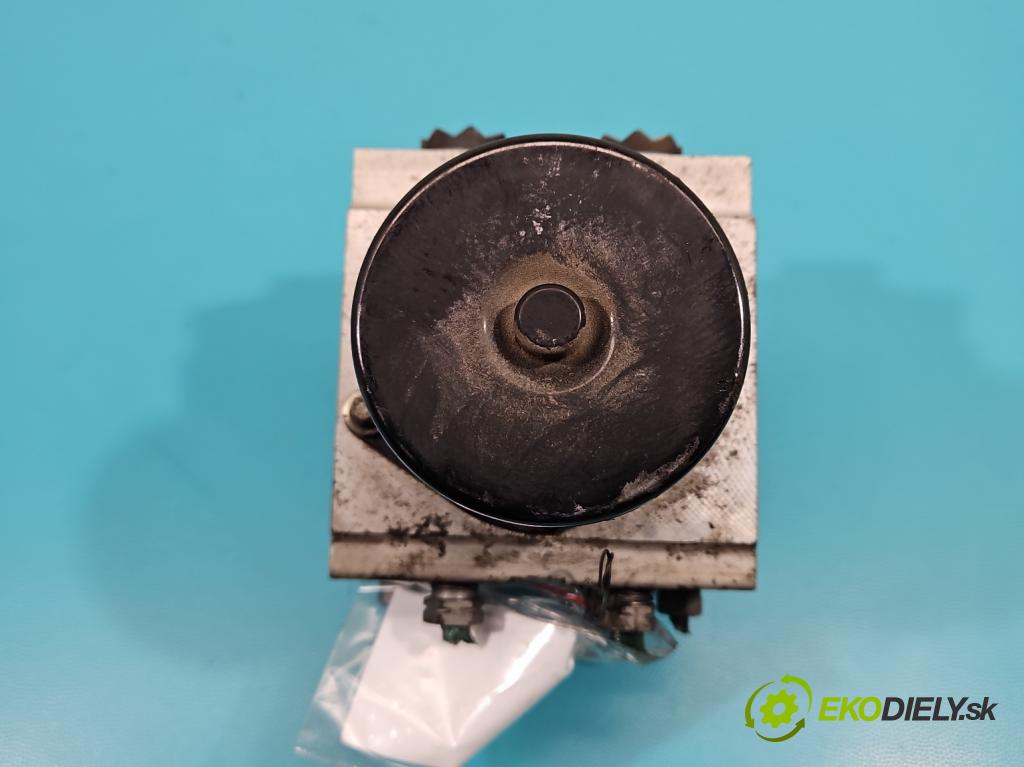 Peugeot 407 2.0 hdi 136 HP manual 100 kW 1997 cm3 5- čerpadlo abs 15710601 (Pumpy ABS)