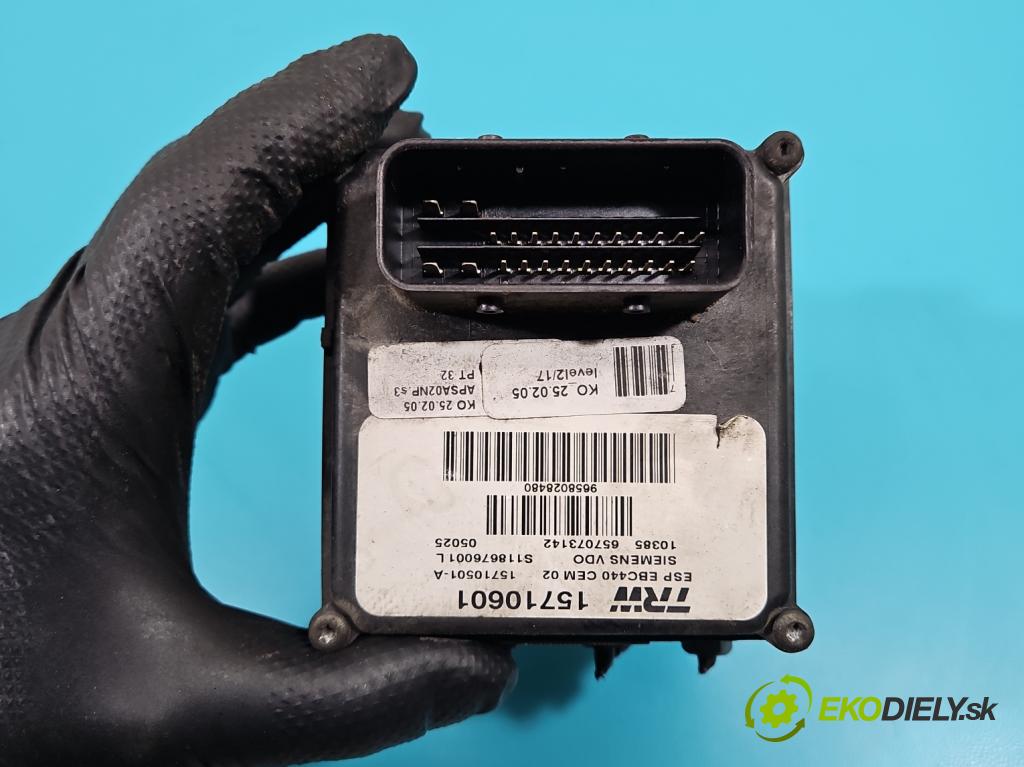 Peugeot 407 2.0 hdi 136 HP manual 100 kW 1997 cm3 5- čerpadlo abs 15710601 (Pumpy ABS)