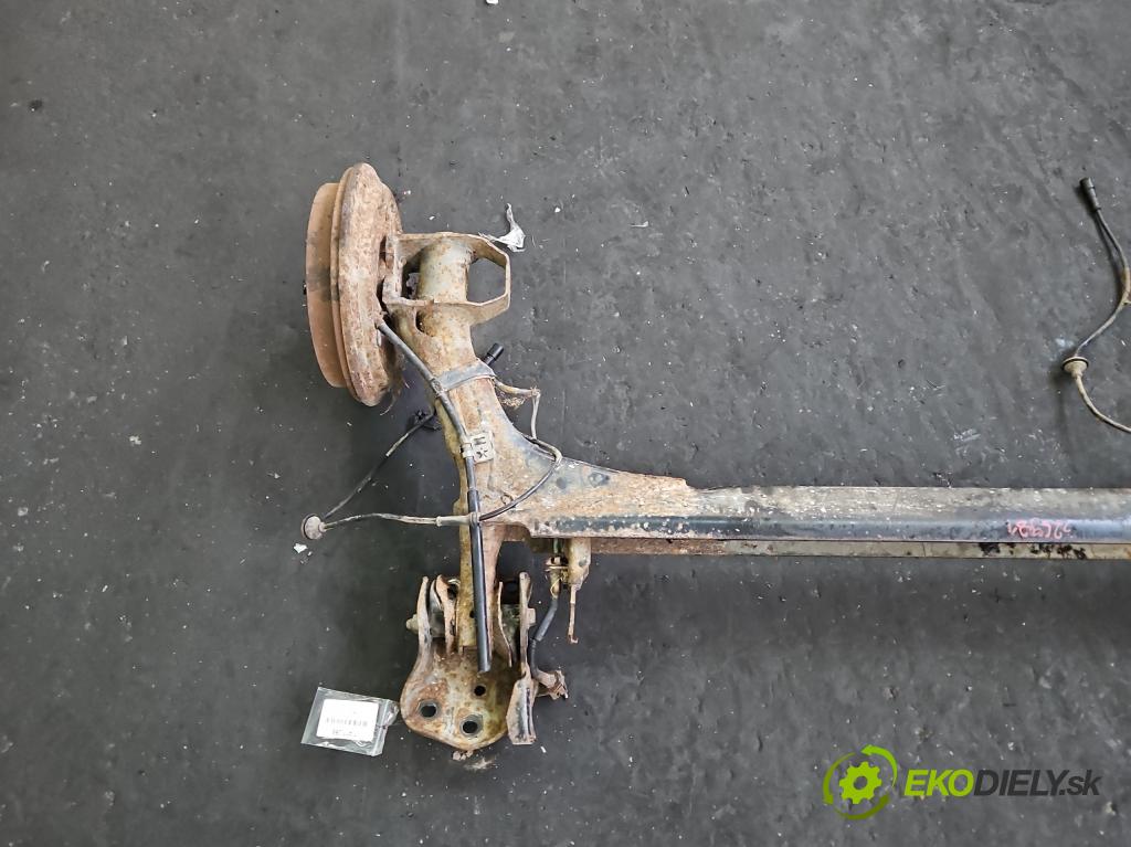 Vw Passat B3 1988-1993 1.9 td 75 hp manual 55 kW 1896 cm3 5- zadní výztuha  (Výztuhy zadní)