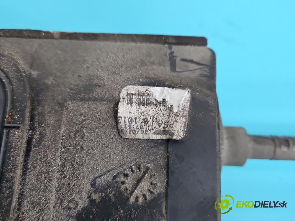 Peugeot 407 2.0 hdi 136 HP manual 100 kW 1997 cm3 5- Páka: Změny: stupeň,rýchlosť  (Rýchlostné páky / kulisy)