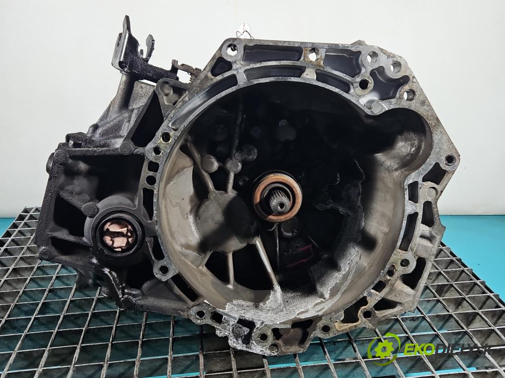 Toyota Corolla E15 2007-2014 1.4 D4D 90 HP manual 66 kW 1364 cm3 4- prevodovka stupeň,rýchlosť manual 31115-0D121