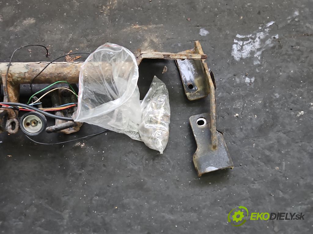 Suzuki Grand Vitara II 2005-2014 2.0 16V 140 hp manual 103 kW 1995 cm3 5- oko tažné  (Tažná zařízení)