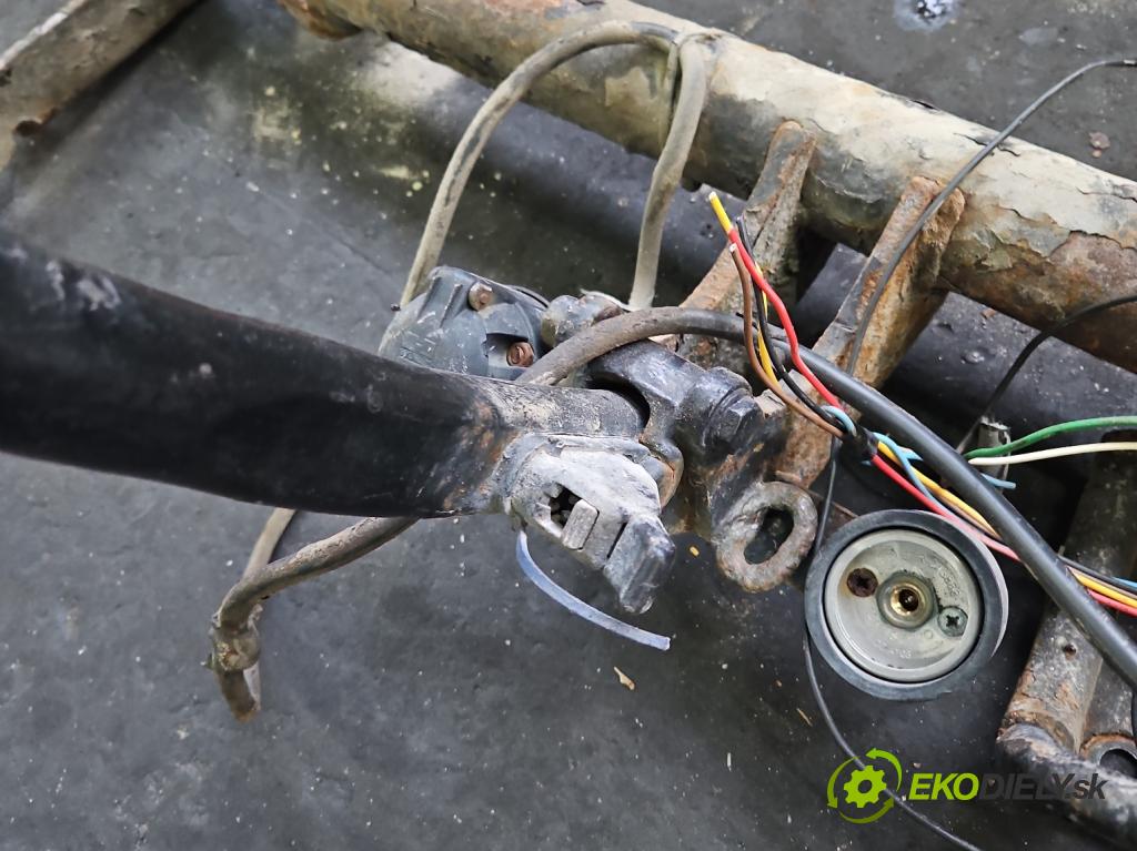 Suzuki Grand Vitara II 2005-2014 2.0 16V 140 hp manual 103 kW 1995 cm3 5- oko tažné  (Tažná zařízení)