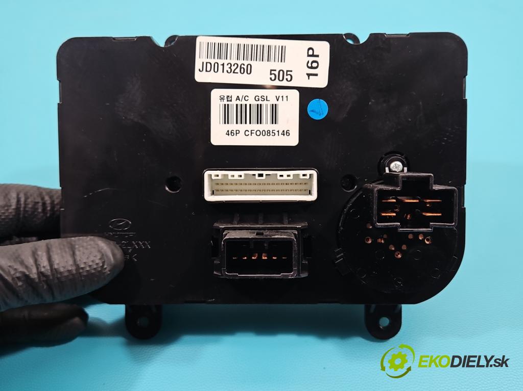 Hyundai I30 I 2007-2012 1.6 16V 122 HP manual 90 kW 1591 cm3 5- panel kúrenia 97250-2LXXX