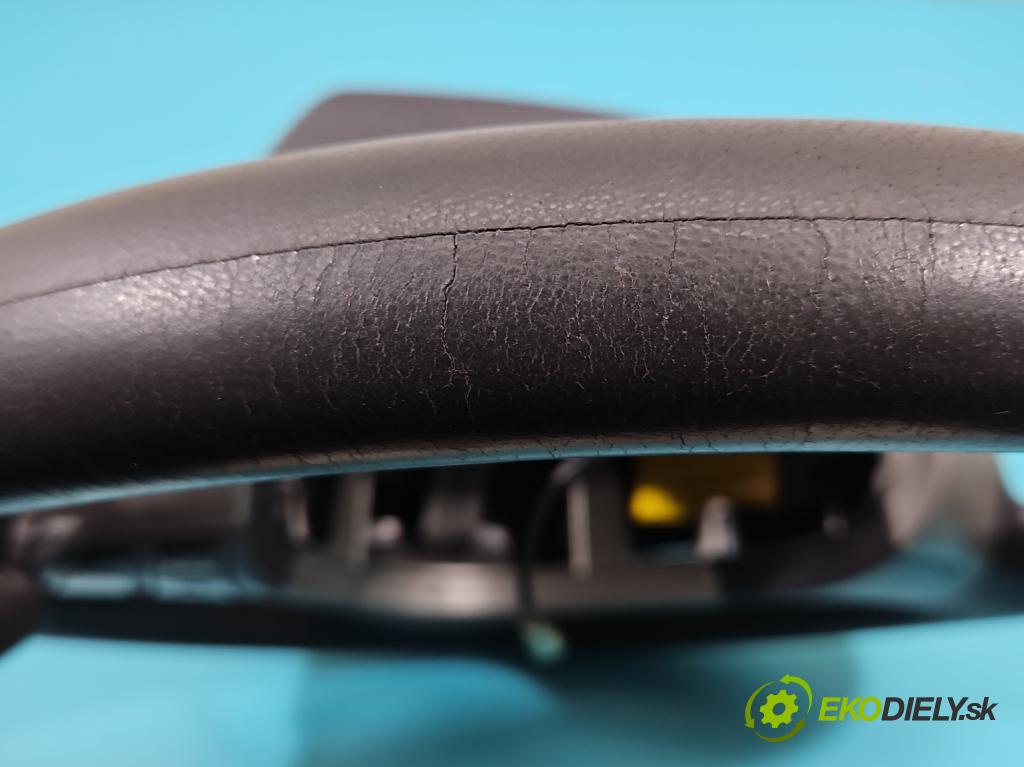 Hyundai I30 I 2007-2012 1.6 16V 122 HP manual 90 kW 1591 cm3 5- volant  (Volanty)