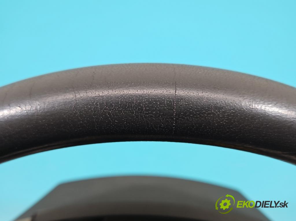 Hyundai I30 I 2007-2012 1.6 16V 122 HP manual 90 kW 1591 cm3 5- volant  (Volanty)