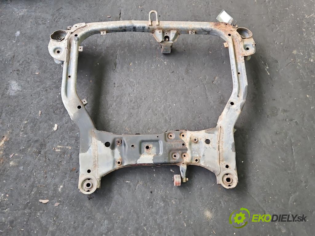 Hyundai I30 I 2007-2012 1.6 16V 122 HP manual 90 kW 1591 cm3 5- výstuha motora