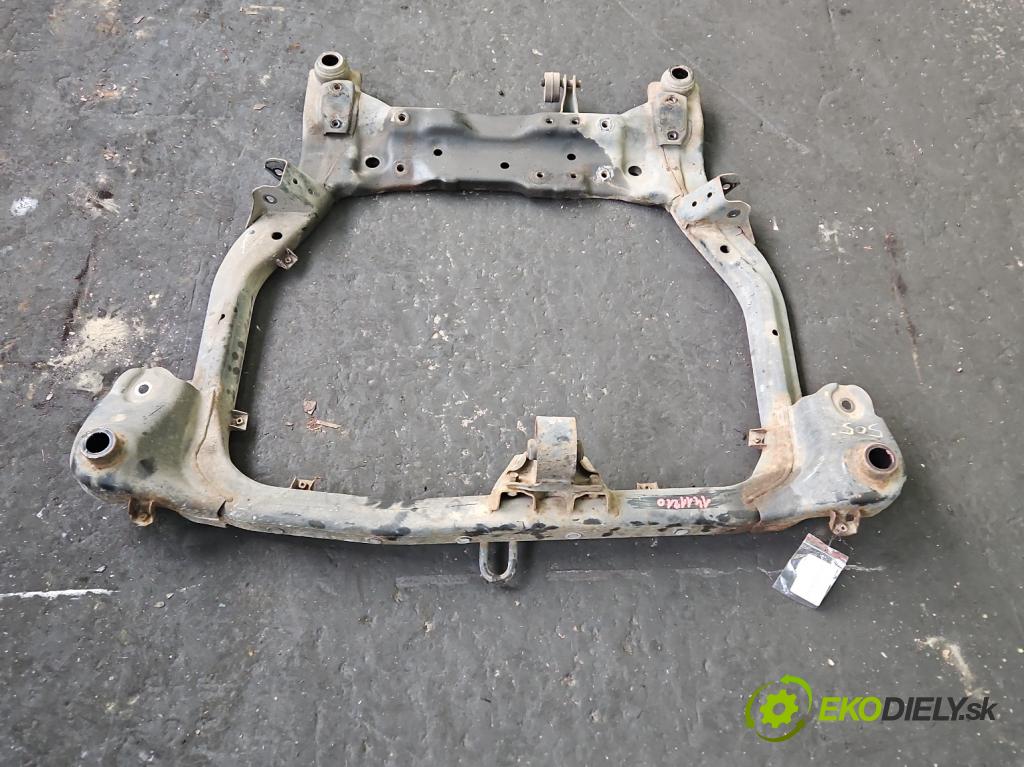 Hyundai I30 I 2007-2012 1.6 16V 122 HP manual 90 kW 1591 cm3 5- výstuha motora 