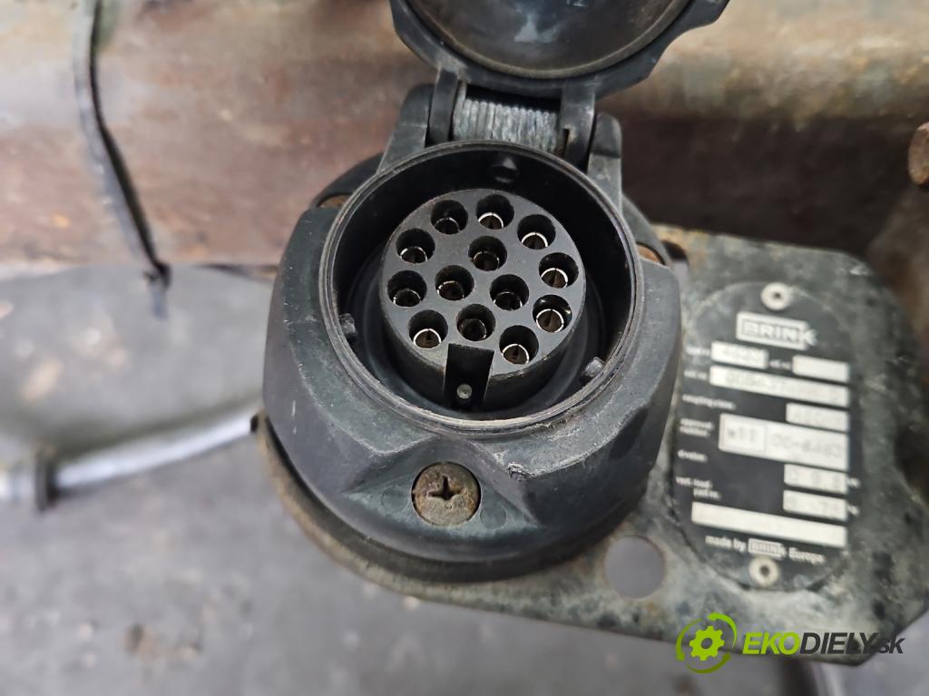 Hyundai I30 I 2007-2012 1.6 16V 122 hp manual 90 kW 1591 cm3 5- oko tažné  (Tažná zařízení)