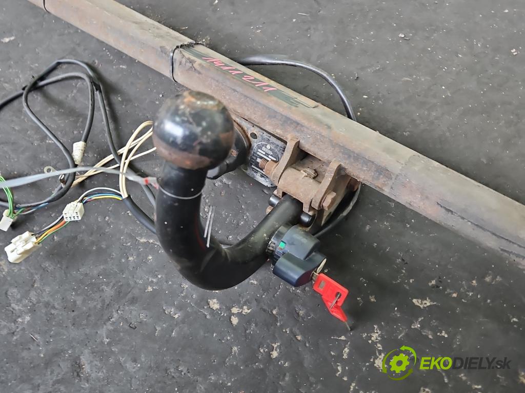 Hyundai I30 I 2007-2012 1.6 16V 122 hp manual 90 kW 1591 cm3 5- oko tažné  (Tažná zařízení)