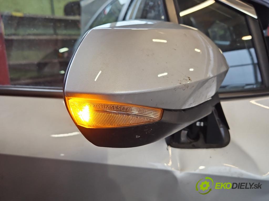 Toyota Corolla E21 2019- 1.6 16V 132  HP manual 97 kW 1598 cm3 4- zrkadlo pravé  (Kľučka dverí ostatné)