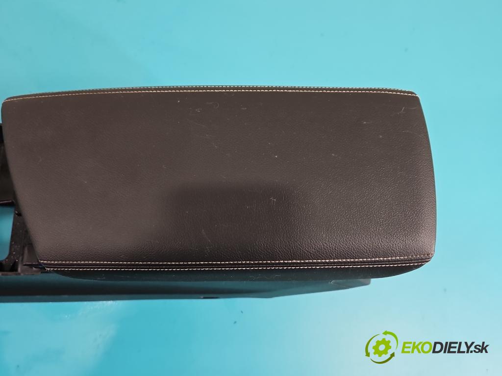 Renault Megane IV 2016-2024 1.2 Tce 132  HP manual 97 kW 1197 cm3 5- operadlo P969109180R862 (Lakťové opierky)